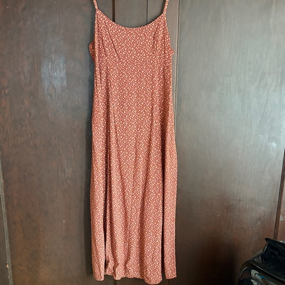 Brandy Melville Rust Floral Maxi Dress - Picture 1 of 3